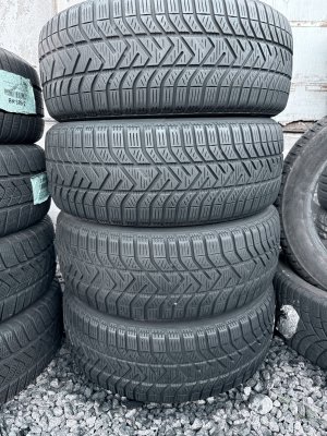 Pirelli Snowcontol Series 3 205/55 16