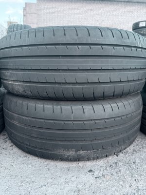 Goodyear Eagle F1 Assymetric 5 235/60 18