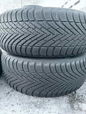 Pirelli Powercy 215/55 17