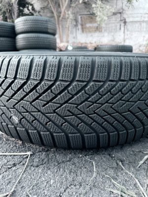 Pirelli Scorpion Winter 2 235/50 20