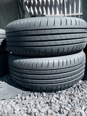 Bridgestone T005 205/55 16