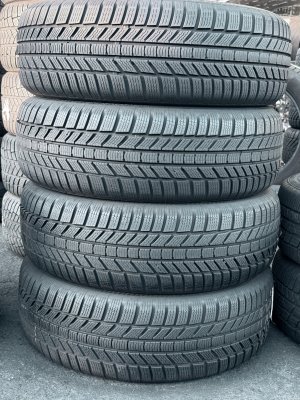 Continental TS870P 215/60 17
