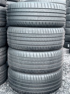 Michelin Pilot Sport 4 Шумка 235/45 18