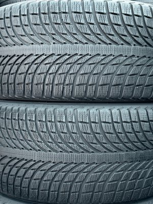 Michelin Pilot Alpin LA2 265/40 21