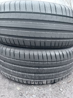 Michelin Pilot Sport 4 235/65 18