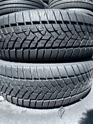 Dunlop Winter Sport 5 215/60 17