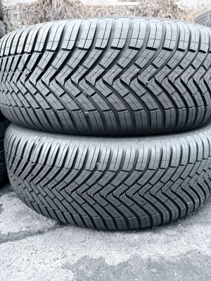 Continental Allseason 235/60 18