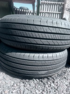 Goodyear Efficient Grip Suv 215/65 17