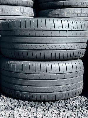 Pirelli Pirelli Pzero PZ4 RSC 275/40 20