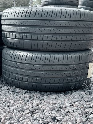 Pirelli Cinturato P7 235/40 19