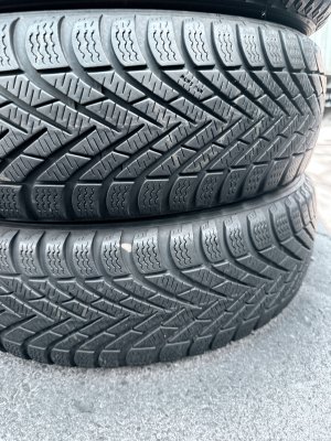 Pirelli Winter Cinturato 185/60 15