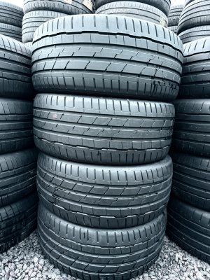 Hankook Ventus S1 Evo3 235/40 19
