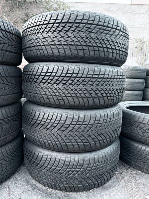 Goodyear Perfomance 3 235/45 20