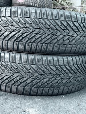 Pirelli Winter Cinturato 205/65 17