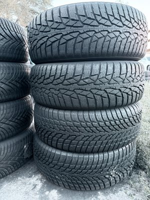 Nokian WRD4 205/60 16