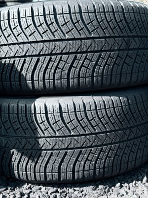 Michelin Pilot Alpin 5 265/45 20
