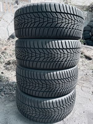 Hankook winter Icept Evo3 225/40 19