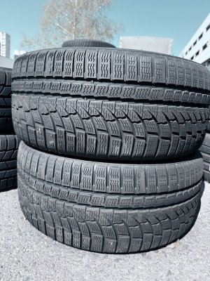 Nokian WRa4 235/40 19