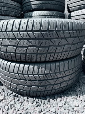 Continental TS830P 215/60 17