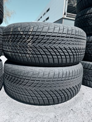 Goodyear Perfomance 3 235/45 18
