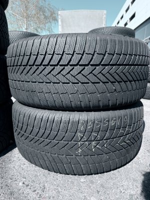 Bridgestone LM005 255/50 19
