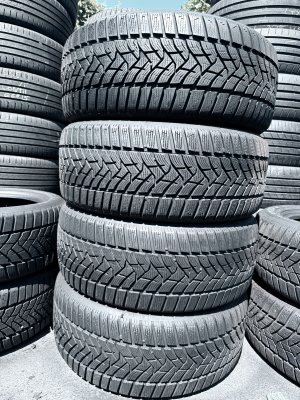 Dunlop Winter Sport 5 215/50 17