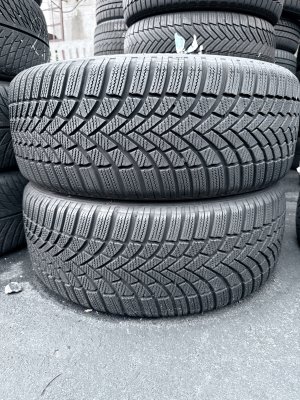 Bridgestone LM005 215/50 18
