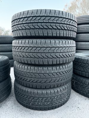 Goodyear UltraGrip Cargo 195/60 16