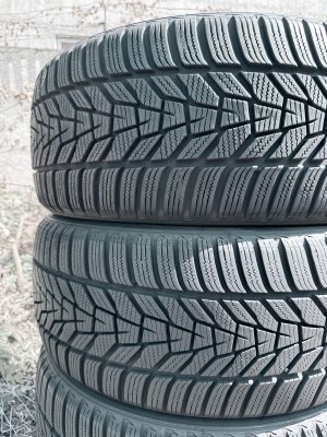 Hankook winter Icept Evo3 225/40 19