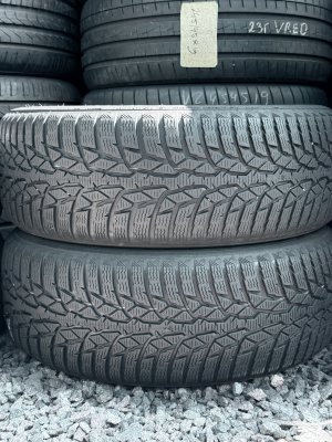 Nokian WRD4 205/55 16