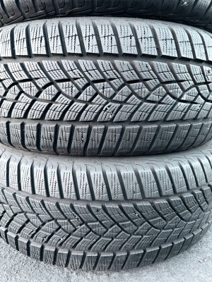 Goodyear Perfomance + 215/55 17