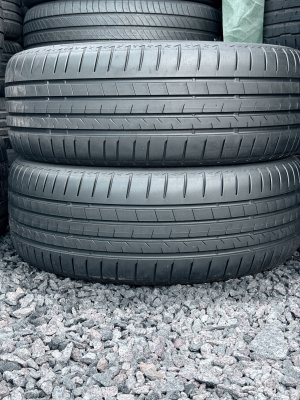Bridgestone Alenza 001 235/45 20