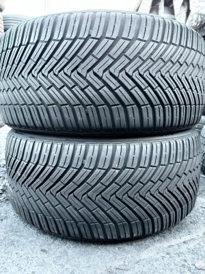 Continental Allseason 245/40 19