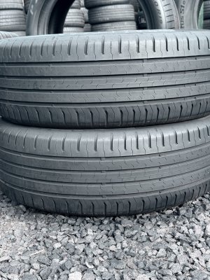 Continental EcoContact 5 215/60 17