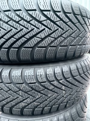 Pirelli Winter Cinturato 185/60 15