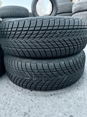 Goodyear Perfomance 3 205/60 16