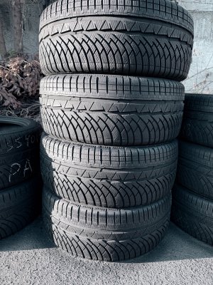 Michelin PA4 225/40 18
