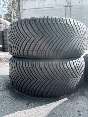 Michelin Crossclimate 2 255/45 19