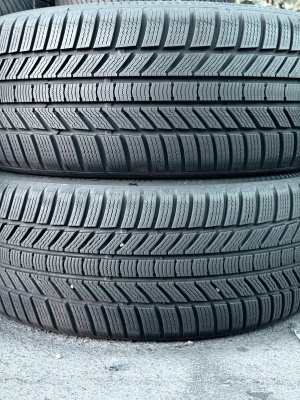 Continental TS870P 235/45 18