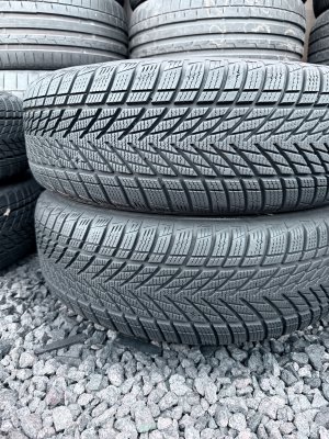 Goodyear Perfomance 3 215/65 16