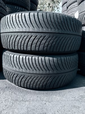 Michelin Pilot Alpin 5 235/55 19
