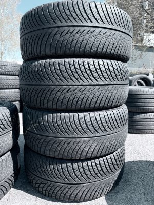 Michelin Pilot Alpin 5 225/45 18
