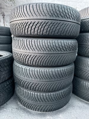 Michelin Pilot Alpin 5 235/50 20