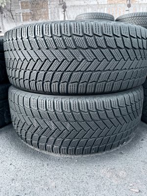 Michelin X-ice Snow 235/50 20