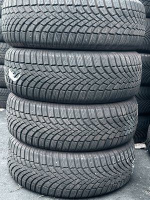 Bridgestone Blizzak LM005 205/55 16