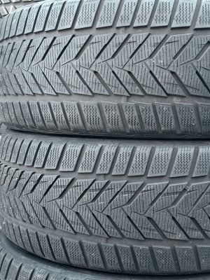 Vredestein Xtreme S 235/40 19