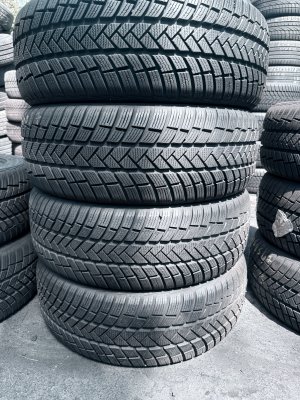 Vredestein Wintrac Pro 215/60 17