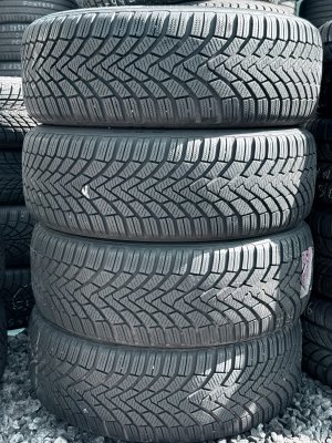 Continental TS850 205/55 16