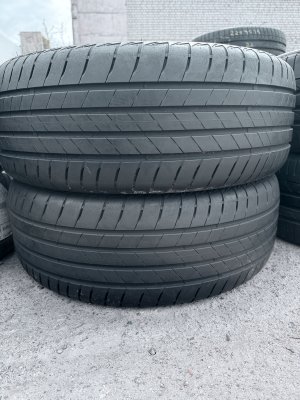 Bridgestone Turanza T005 235/55 18