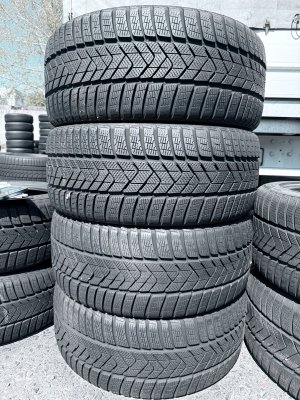 Pirelli Sottozero 3 235/35 20